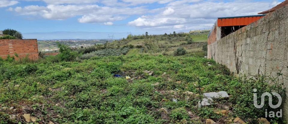 Terreno em Porto de Mós - São João Baptista e São Pedro de 2 172 m²