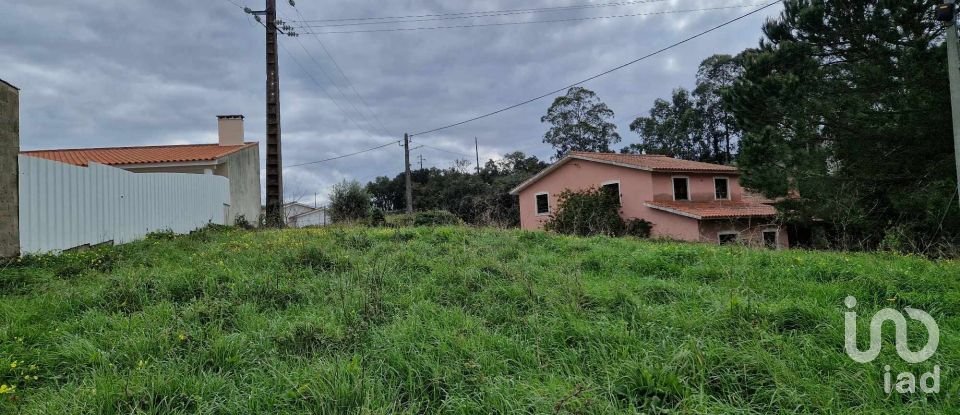 Terreno em Porto de Mós - São João Baptista e São Pedro de 1 120 m²