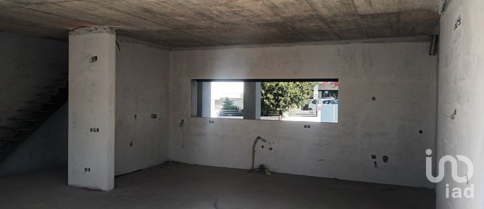 Casa T3 em Pechão de 207 m²