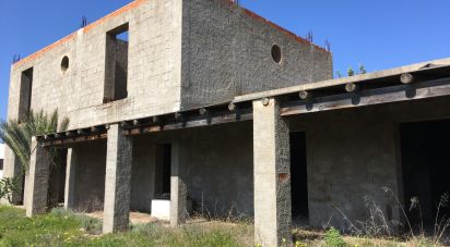 Maison rustique T4 à Boliqueime de 258 m²