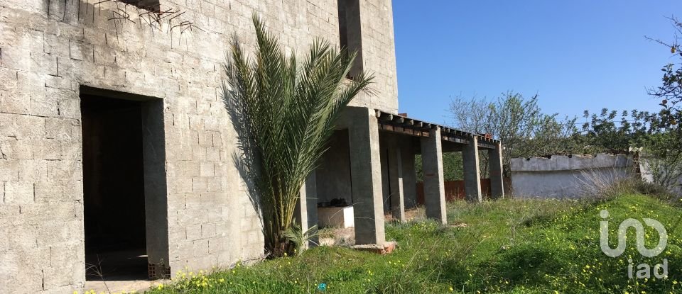 Maison rustique T4 à Boliqueime de 258 m²