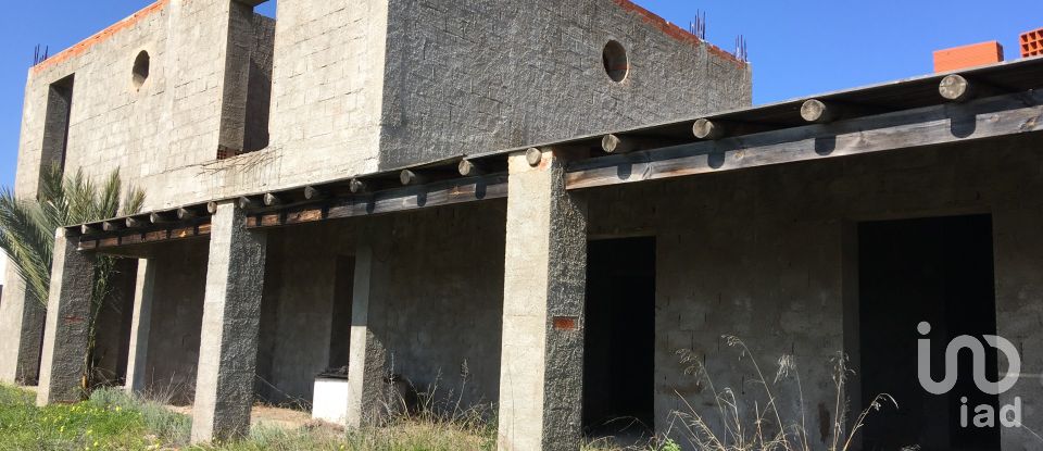 Maison rustique T4 à Boliqueime de 258 m²