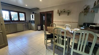 Maison T4 à Santa Cruz/Trindade E Sanjurge de 400 m²