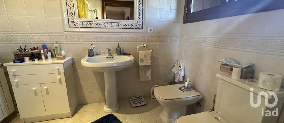 Moradia T4 em Santa Cruz/Trindade E Sanjurge de 400 m²