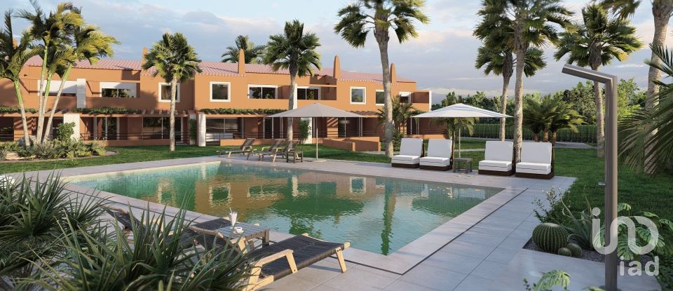 House T3 in Alcantarilha e Pêra of 171 m²