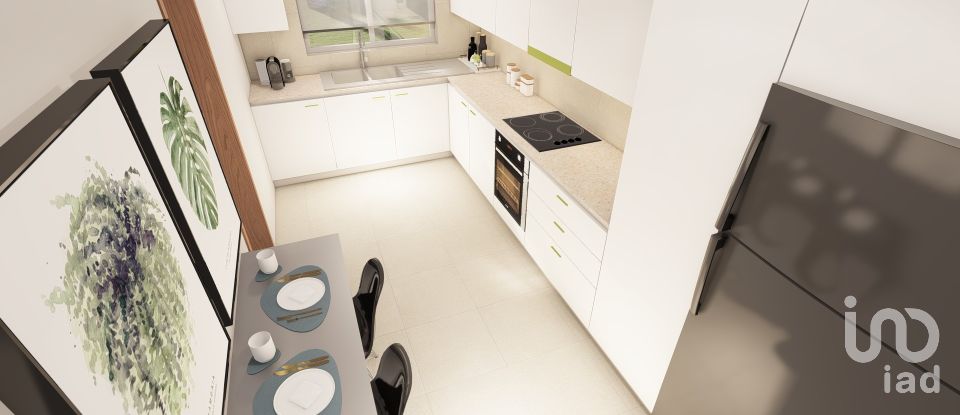 House T3 in Alcantarilha e Pêra of 171 m²