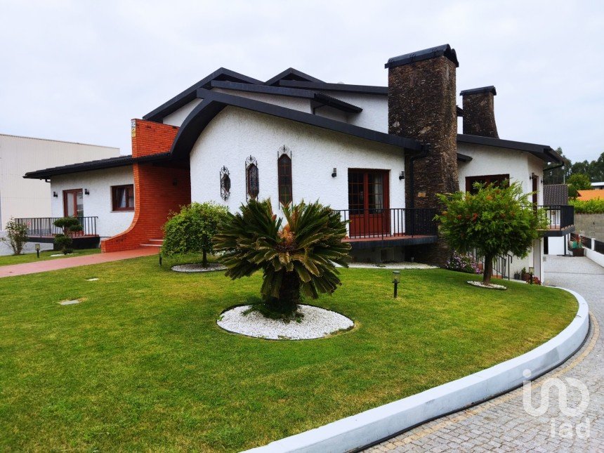 Domaine T5 à São Pedro da Torre de 195 m²