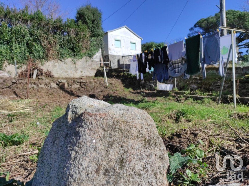 Terreno em Vilar de Mouros de 260 m²