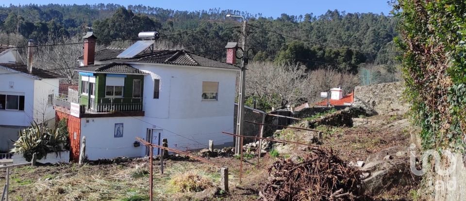 Terreno em Vilar de Mouros de 260 m²