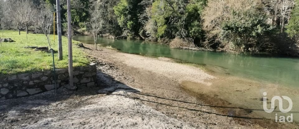 Terreno em Vilar de Mouros de 260 m²