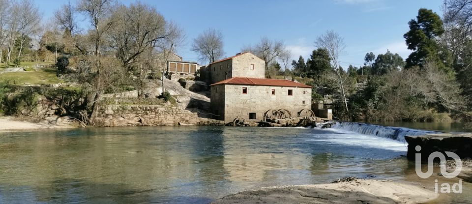 Terreno em Vilar de Mouros de 260 m²