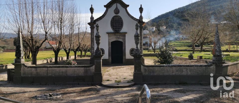 Terreno em Vilar de Mouros de 260 m²