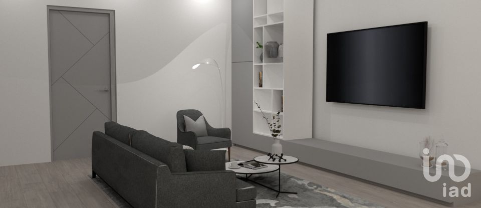 Terreno urbano em Vila Real de 248 m²