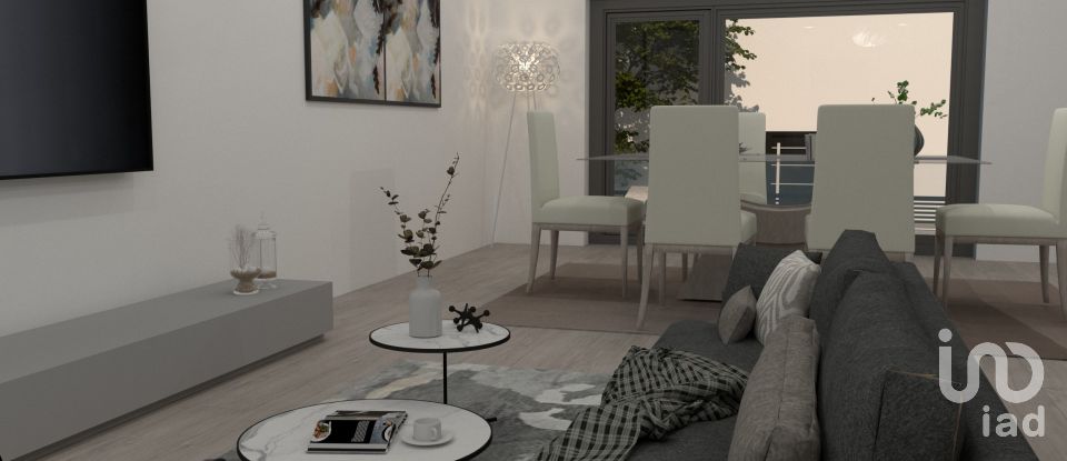 Terreno urbano em Vila Real de 248 m²