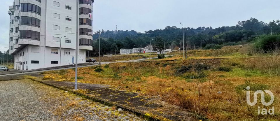 Terreno urbano em Darque de 169 m²