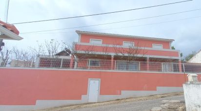 Maison T4 à Aldeia Galega da Merceana e Aldeia Gavinha de 294 m²
