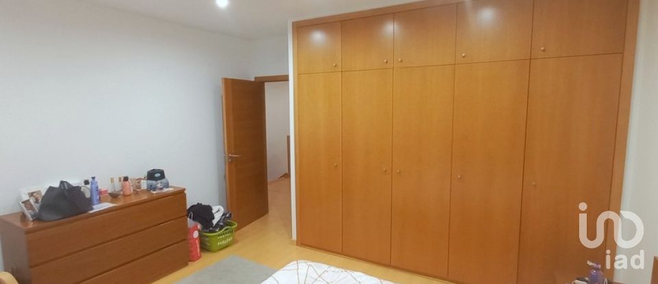 Moradia T4 em Aldeia Galega da Merceana e Aldeia Gavinha de 294 m²