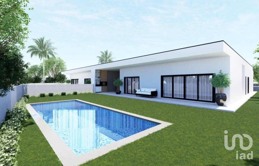 Maison T4 à Azeitão (São Lourenço e São Simão) de 175 m²