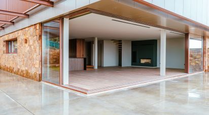 Lodge T4 in Nogueira, Fraião E Lamaçães of 448 m²