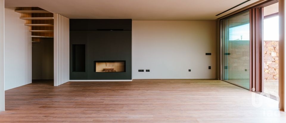 Lodge T4 in Nogueira, Fraião E Lamaçães of 448 m²