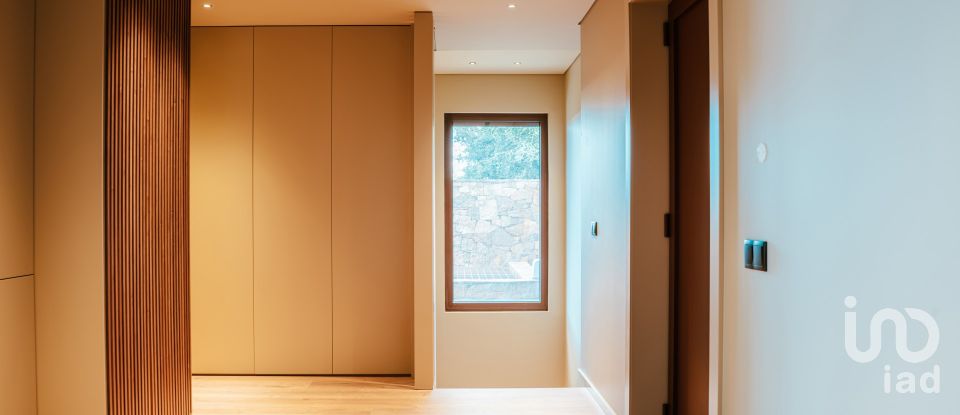 Lodge T4 in Nogueira, Fraião E Lamaçães of 448 m²