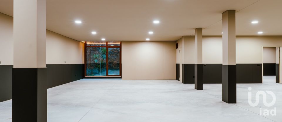 Lodge T4 in Nogueira, Fraião E Lamaçães of 448 m²
