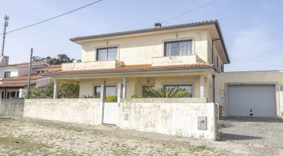 House T5 in Carreço of 159 m²