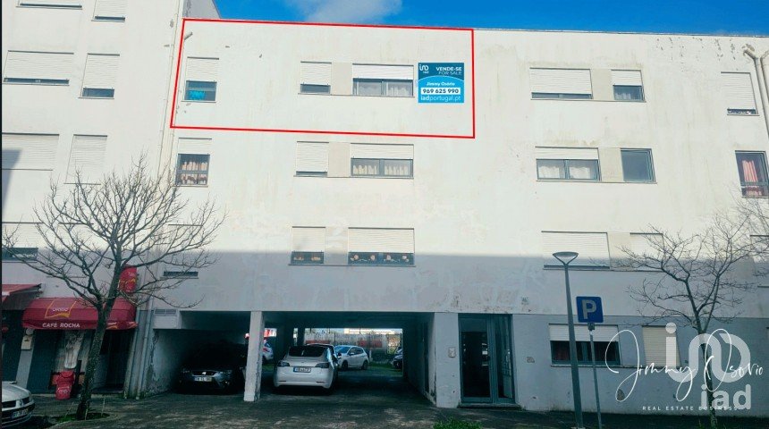 Apartment T4 in Ponta Delgada (São José) of 112 m²