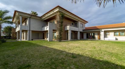 Maison T6 à Esposende, Marinhas e Gandra de 803 m²