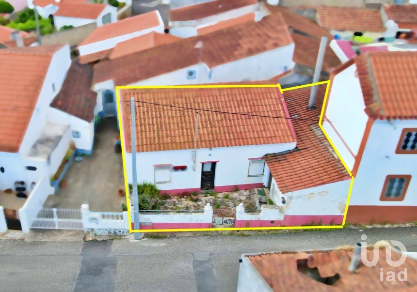 Maison de village T3 à Lamas e Cercal de 107 m²
