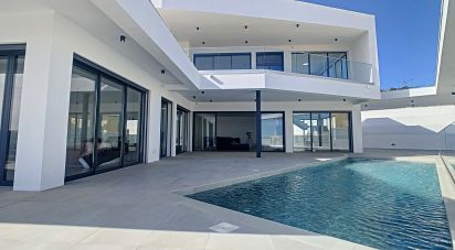 Maison T4 à Albufeira e Olhos de Água de 225 m²
