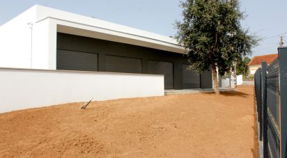 House T3 in Leiria, Pousos, Barreira e Cortes of 210 m²