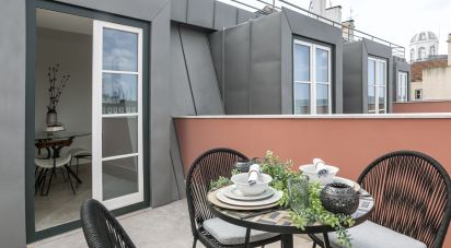 Apartment T2 in Misericórdia of 265 m²