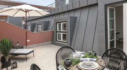 Apartment T2 in Misericórdia of 265 m²