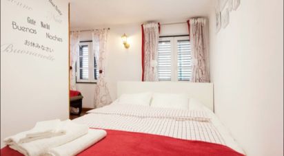 Apartment T1 in Santa Maria Maior of 26 m²