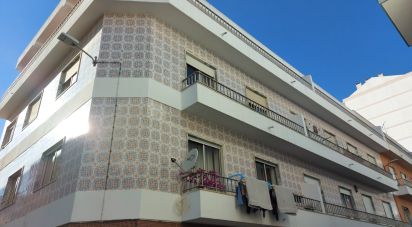 Apartment T2 in Caldas da Rainha - Nossa Senhora do Pópulo, Coto e São Gregório of 65 m²