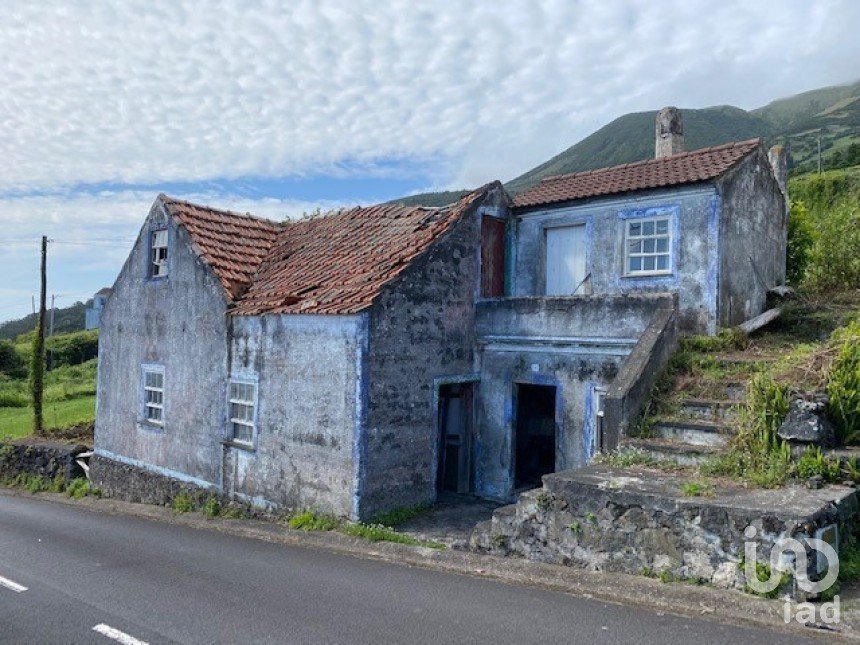 Lodge T8 in Velas (São Jorge) of 144 m²