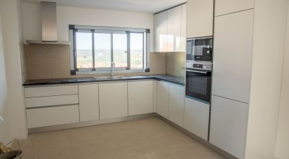 Apartment T3 in Leiria, Pousos, Barreira e Cortes of 158 m²