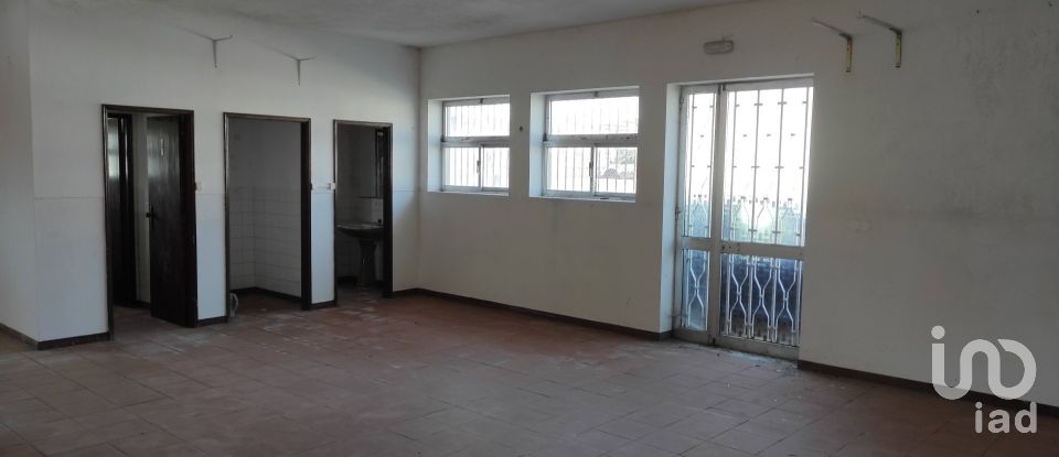 Surface diverse à Valença, Cristelo Covo e Arão de 213 m²