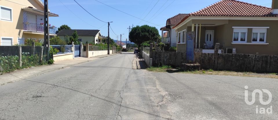 Surface diverse à Valença, Cristelo Covo e Arão de 213 m²