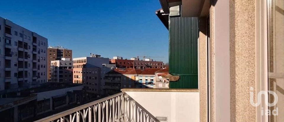Block of flats in Braga (Maximinos, Sé E Cividade) of 151 m²