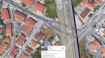 Terrain à Eiras E São Paulo De Frades de 450 m²