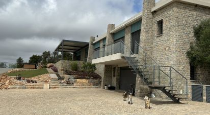 Maison T4 à Santa Catarina da Fonte do Bispo de 424 m²