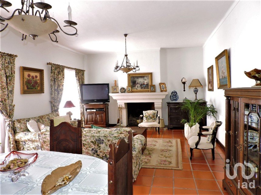 Maison T6 à Riachos de 433 m²