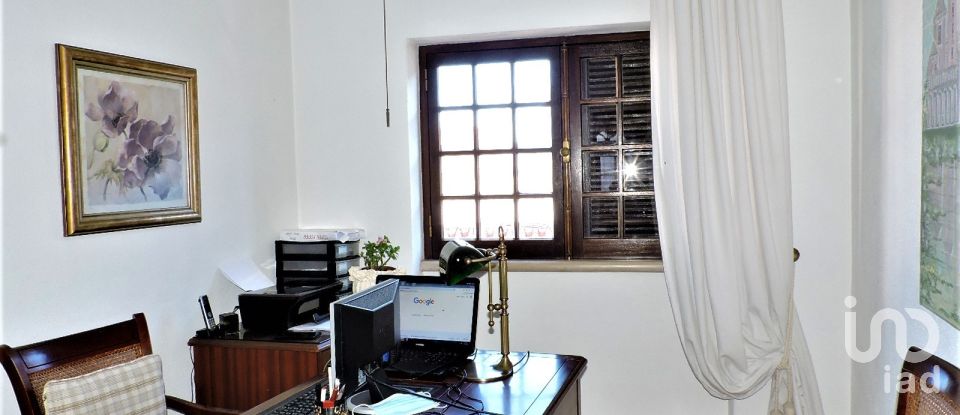 Maison T6 à Riachos de 433 m²