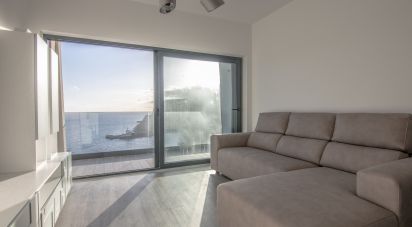 Apartment T3 in Caniço of 90 m²