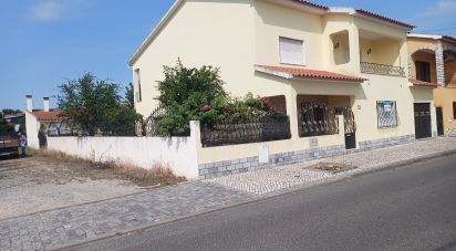 Maison de ville T5 à Ponte de Sor, Tramaga e Vale de Açor de 303 m²