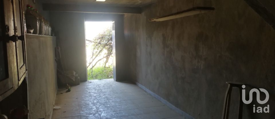 Maison de village T3 à Aguda de 312 m²