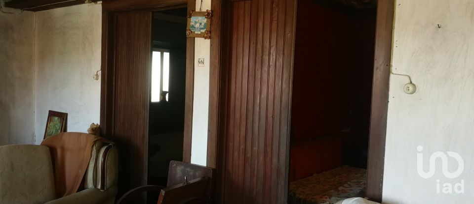 Maison de village T3 à Aguda de 312 m²