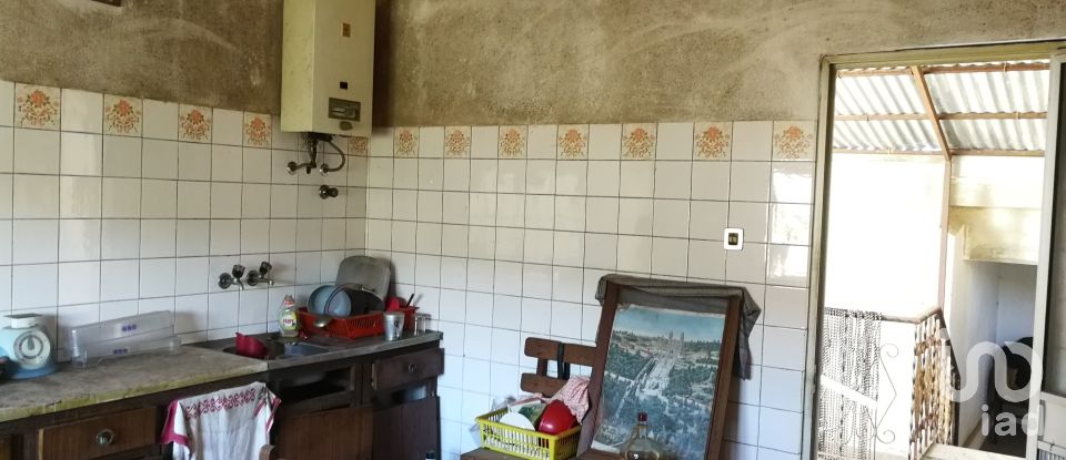 Maison de village T3 à Aguda de 312 m²